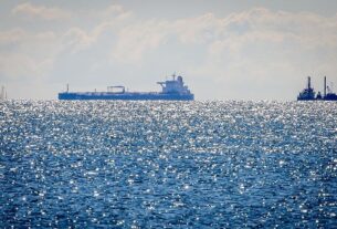 Новини бізнесу - Майже 20% нафтових танкерів належать до "тіньового флоту" Росії - ЗМІ
