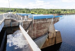 Новини світу - Над електростанцією у Фінляндії помітили безпілотник