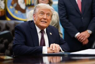Новини світу - Рейтинг Трампа впав до нового мінімуму