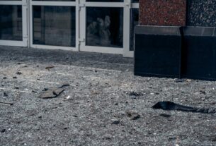 Новини України - Росіяни вдарили Молнією по центру Сум