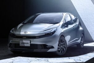Авто новини - Toyota презентувала оновлений Aqua