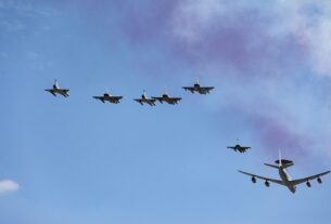 Новини світу - Туреччина направила до Литви літак-розвідник