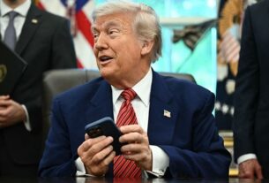 Новини світу - У Білому домі заперечили розмову Трампа з Путіним
