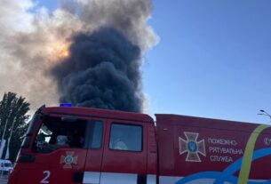 Новини України - У Дніпрі вирує масштабна пожежа