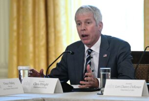 Новини світу - У Трампа прокоментували ймовірність нових санкцій проти РФ