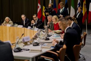 Новини політики - У ЄС обговорюють збільшення компенсації Україні від заморожених активів РФ