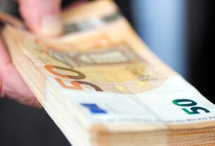 Новини України - Україна вперше поверне з-за кордону кошти, вкрадені внаслідок корупції