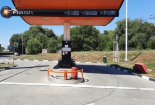 Новини бізнесу - В Росії масово закриваються заправки через "форс-мажори" на НПЗ - ЗМІ