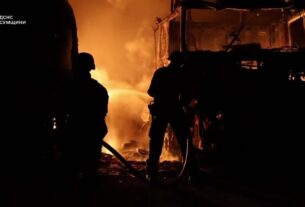 Суми: внаслідок атаки російськими БпЛА зафіксовано влучання по автомобільній стоянці