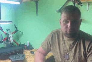 Новини України - "Воєнкора" з Сімферополя засудили до 12 років за зраду