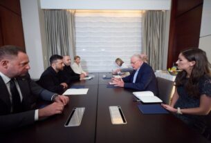 Новини України - Зеленський провів переговори з Келлогом перед зустріччю з Трампом