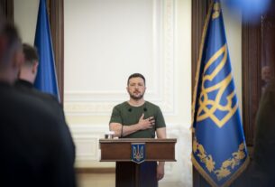Новини України - Зеленський вручив розвідникам державні нагороди