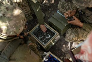 Новини України - ЗСУ ведуть бої на 13 напрямках - Генштаб