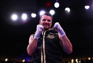 Новини спорту - Британський боксер оцінив шлях Ломаченка у професійному боксі
