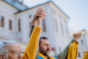 Новини України - До яких країн українці ставляться найкраще: опитування