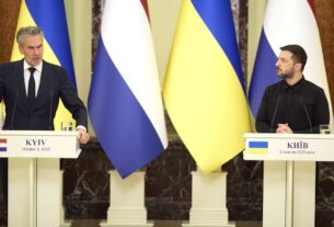 Спілкування Володимира Зеленського та Діка Схоофа із журналістами