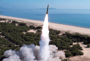 Новини світу - КНДР запустила балістичні ракети перед візитом Трампа до Південної Кореї