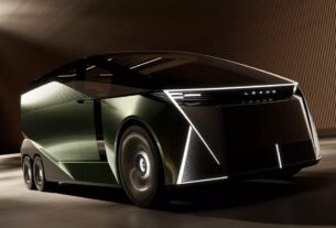Авто новини - Lexus перетворила флагманський седан LS на шестиколісний мінівен
