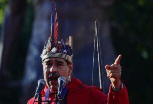 Новини світу - Мадуро на тлі заяв Трампа пригрозив "5000 російських ПЗРК"