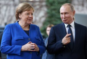 Новини світу - Меркель значно вплинула на вторгнення Росії - ЗМІ