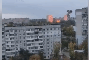 Новини України - Моменти влучань у Херсоні показали на відео