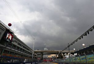 Новини спорту - На Гран-прі Сінгапуру постала загроза для гонщиків через спеку