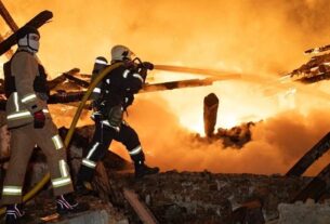 Новини України - На Миколаївщині через падіння уламків дронів сталася пожежа