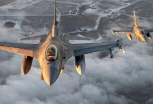 Новини світу - НАТО тричі перехоплювало літаки РФ над Балтикою