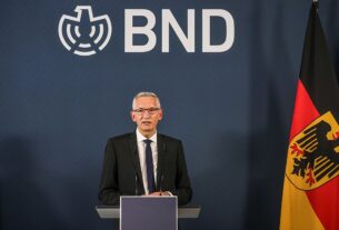 Новини світу - Німецька розвідка: Путін готовий до війни з Європою "будь-якої миті"
