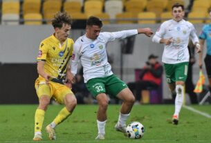 Новини спорту - Нова версія львівського дербі: Рух і Карпати об’єдналися і вийшли на поле