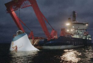 Новини світу - Росіяни використовують затонулий пором для шпигунства у Балтиці - ЗМІ