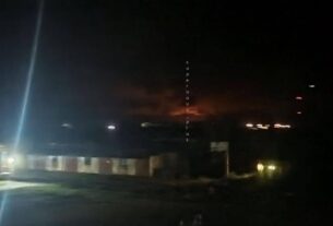 Новини світу - Соцмережі пишуть про атаку на ще один НПЗ у Росії