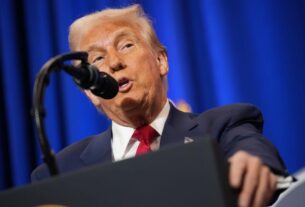 Новини світу - Трамп вимагає в Мін'юсту США $230 млн компенсації