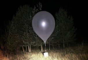 Новини світу - У Литві затримали шестеро людей через метеокулі з контрабандними цигарками