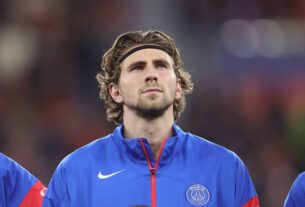 Новини спорту - Український захисник Ілля Забарний у матчі з Брестом у ПСЖ з перших хвилин