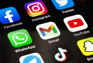 Новини світу - В Афганістані обмежили доступ до Instagram, Facebook та Snapchat