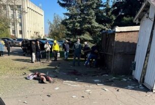 Новини України - Вибух замінованої колонки в Луганську: потерпілий помер у лікарні