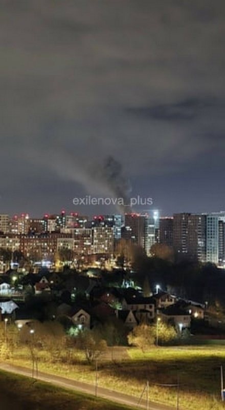 Новини світу - Вибухи і стовп диму: Москву атакують невідомі БпЛА