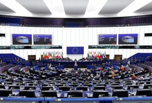 Новини світу - ЄС ухвалив 19-й пакет санкцій проти Росії - ЗМІ