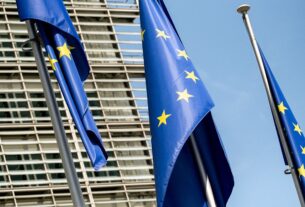 Новини політики - ЄС відклав рішення щодо використання 140 млрд євро активів Росії - ЗМІ