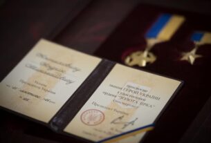 Новини України - Зеленський присвоїв Парубію звання Героя посмертно