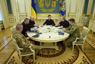 Спілкування Володимира Зеленського та членів Ставки Верховного Головнокомандувача з журналістами