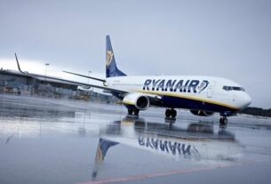 Новини бізнесу - Авіаперевізник Ryanair відмовляється від паперових авіаквитків