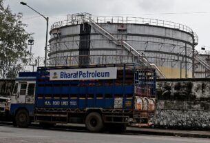 Новини бізнесу - Більшість НПЗ Індії відмовились від нафти з Росії - ЗМІ