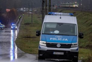 Новини світу - Диверсію на залізниці здійснили українці - Туск