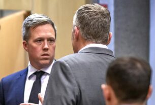 Новини політики - Дрісколл під час візиту в Київ лякав Україну "програшем" - ЗМІ