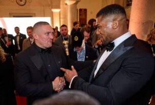 Новини спорту - Джошуа проводить у таборі Усика підготовку до бою з Джейком Полом