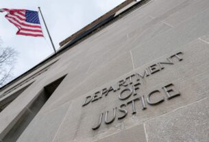 Новини світу - Франція видала США білоруску, що експортувала авіазапчастини в Росію