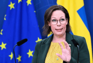 Новини світу - Імпорт ЄС з РФ на 124 млрд перевищив допомогу Україні - глава МЗС Швеції