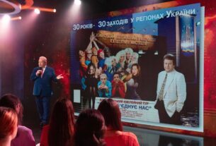 Новини культури - Хочу купити молодість. Поплавський записує пісню до прощального концерту